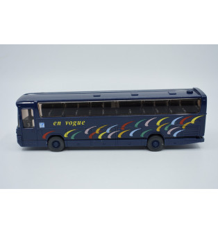 Autobus Mercedes Benz O 303 RHD