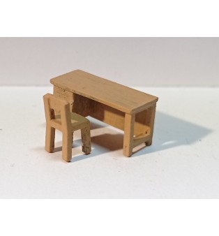 Písací stôl so stoličkou