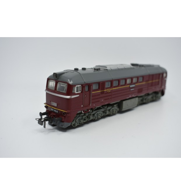Dieselová lokomotíva BR 120 "DR"
