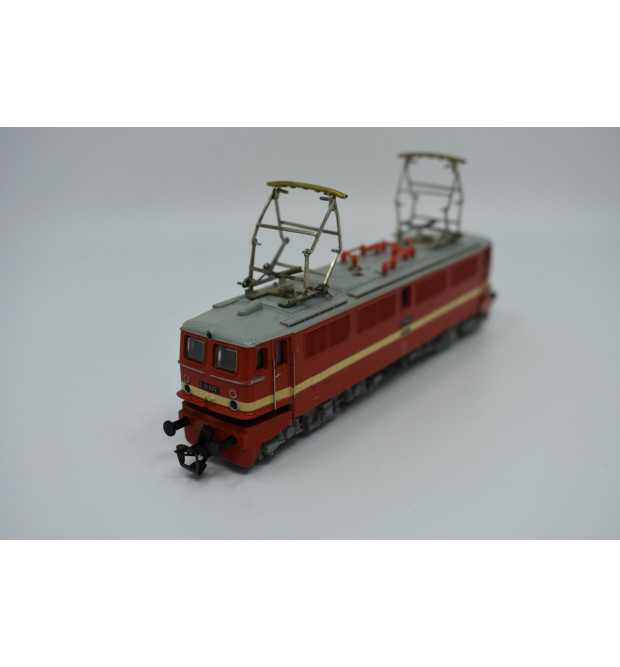 Elektrická lokomotíva E11 "DR"